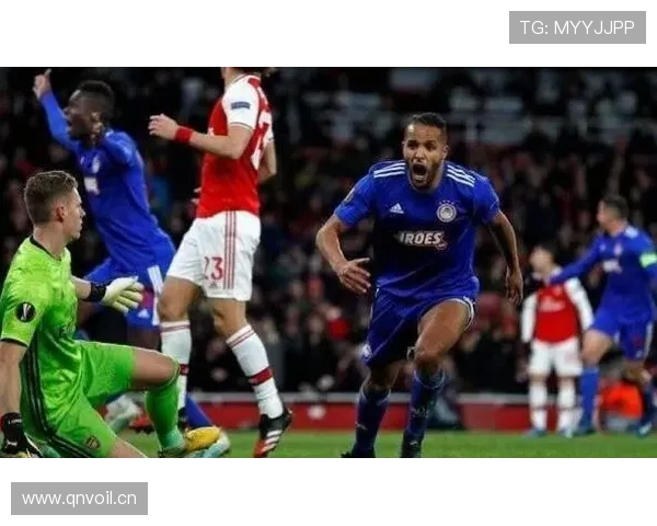 莱万与伊布：中锋终结效率及战术角色对比分析