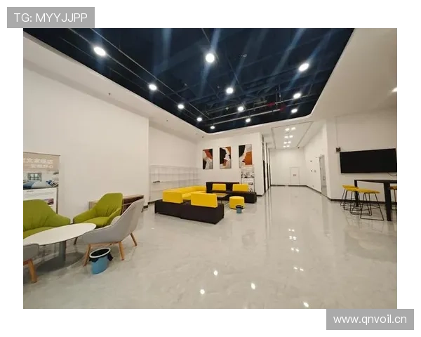 侯志慧家的冰箱里塞满蛋白粉，邻居以为她开健身房