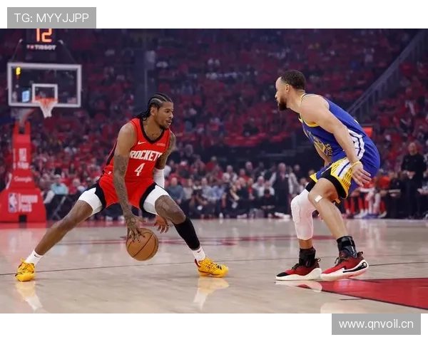 杰伦·格林挡拆拉开空间 比上季更具无球威胁