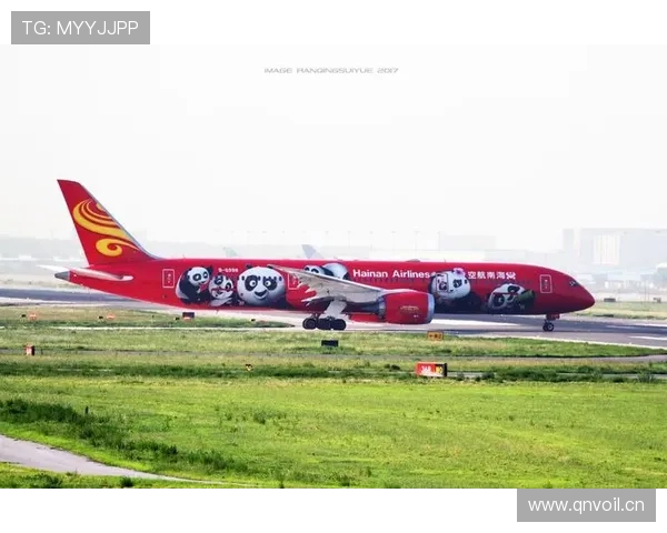 陈雨菲居然把机场当淘宝逛了？行李箱都快装不下了吧！